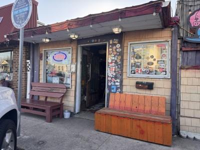 The Fat Pelican, Carolina Beach, North Carolina