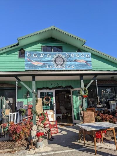 Barn & Beach Designs