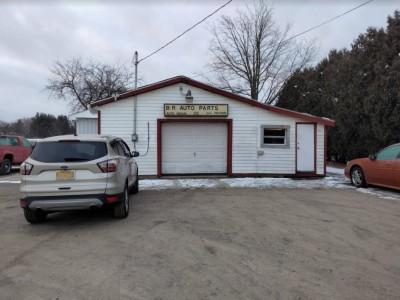 B & R Auto, North East, Pennsylvania