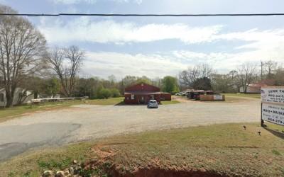 Junkyard BBQ & Cafe, Donalds, South Carolina