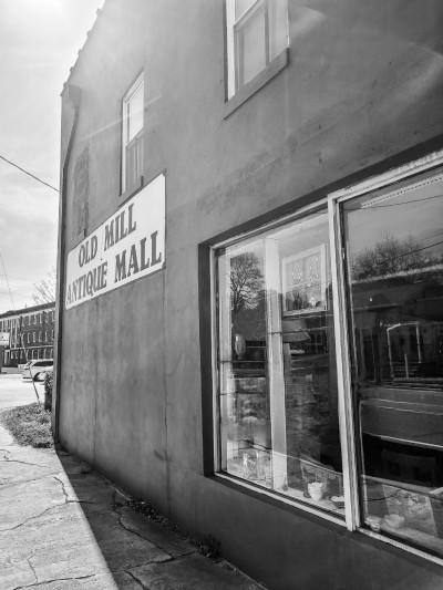 Old Mill Antique Mall, West Columbia, South Carolina