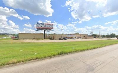A1 Parts Shop, Dallas, Texas
