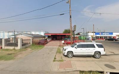 A Quick Auto Parts, Laredo, Texas