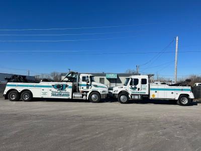 CJ Towing & Recovery, Calumet Park, Illinois