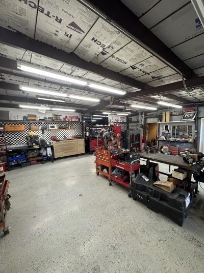 Manchaca Garage LLC, Manchaca, Texas