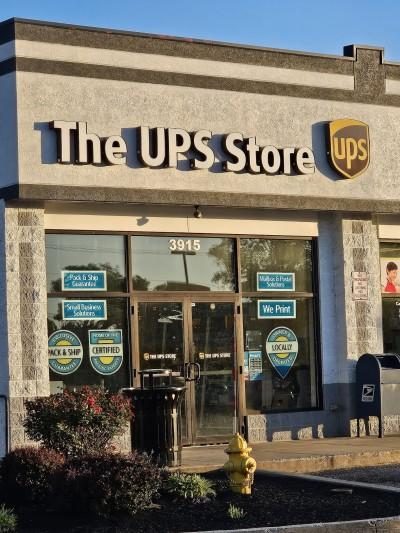 The UPS Store, Harrisburg, Pennsylvania
