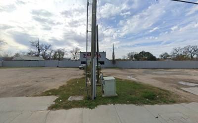 Espana Auto Parts, Houston, Texas