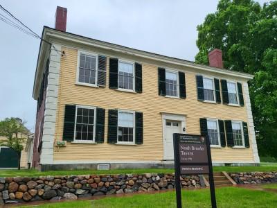 Brooks Village, Lincoln, Massachusetts