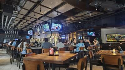 Yard House, Raleigh, North Carolina