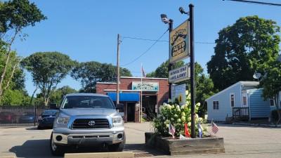 Universal Auto Body