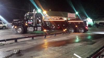 A to Z Towing, Loves Park, Illinois