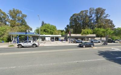 T & D Auto Repair, El Sobrante, California