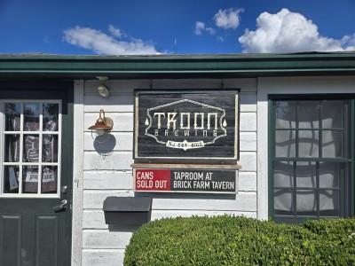 Brick Farm Tavern, Hopewell, New Jersey