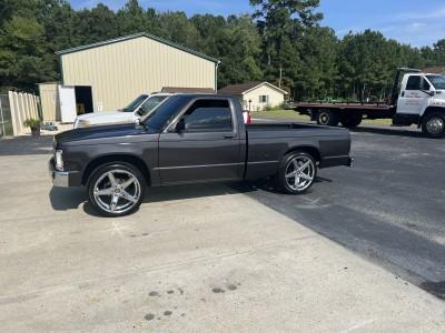 Holt's Body Shop, Green Sea, South Carolina