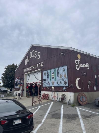 Oldies Marketplace, Newburyport, Massachusetts