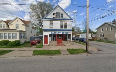 Battery Outlet, Erie, Pennsylvania