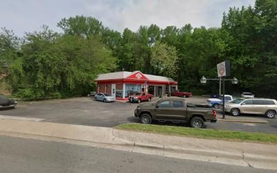 Forest Hill Garage, Richmond Heights, Virginia