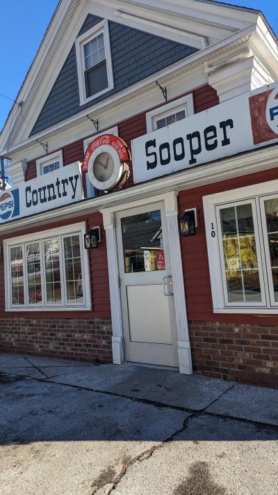 Country Club Sooper, Upton, Massachusetts