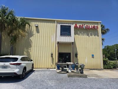 Antiques On Holiday, Miramar Beach, Florida