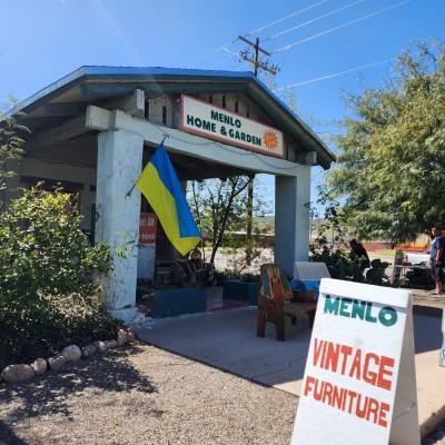 Menlo Home & Garden, Corona de Tucson, Arizona