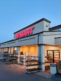 Bi-Mart Membership Discount Stores