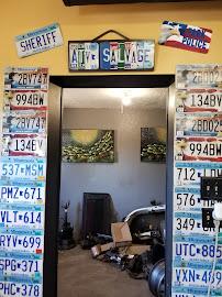 Auto, Truck & Van Salvage01