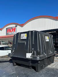 H & H Auto Parts01