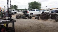 Tres Estrellas Auto Salvage