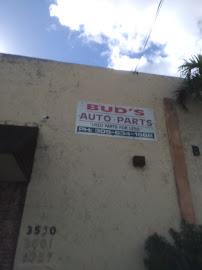 Bud's Auto Parts01