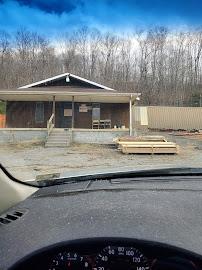 Fred & Jacks Auto Salvage01