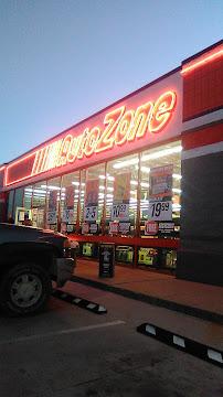 AutoZone Auto Parts01