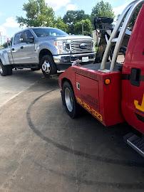 Johnny's Towing & Recovery01