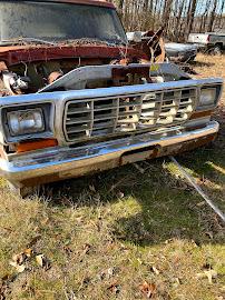 Furr's Garage & Salvage011