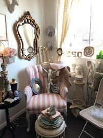 Cool Junk Antique Boutique011