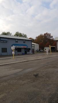 J B's Salvage Inc012