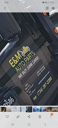 E & M Auto Parts012