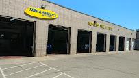 Youngstedts Tire & Auto Service, Hopkins012