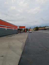 AutoZone Auto Parts012