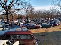 Johnny Morris Auto Salvage013