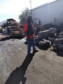 G & N Auto Salvage014