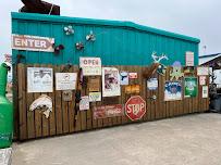 Busted Pot Junk Museum & Wells Discount Center014