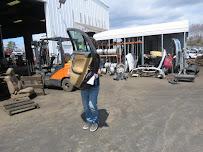Robertson's Auto Salvage015