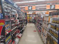 AutoZone Auto Parts015