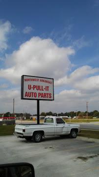 NWA U-Pull-It Auto Parts015