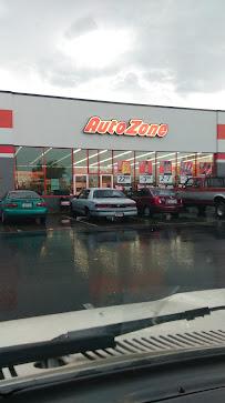 AutoZone Auto Parts015