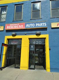 Broadway Discount Auto Parts015