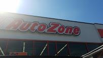 AutoZone Auto Parts016