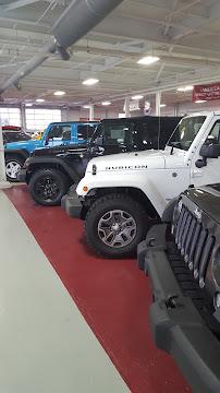 Shively Motors Dodge Chrysler Jeep Ram Of Shippensburg017