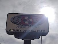 G & R Auto Parts018