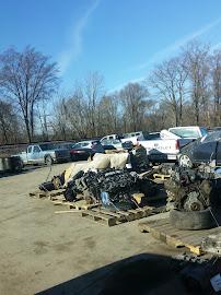 Aikey Auto Salvage Inc019